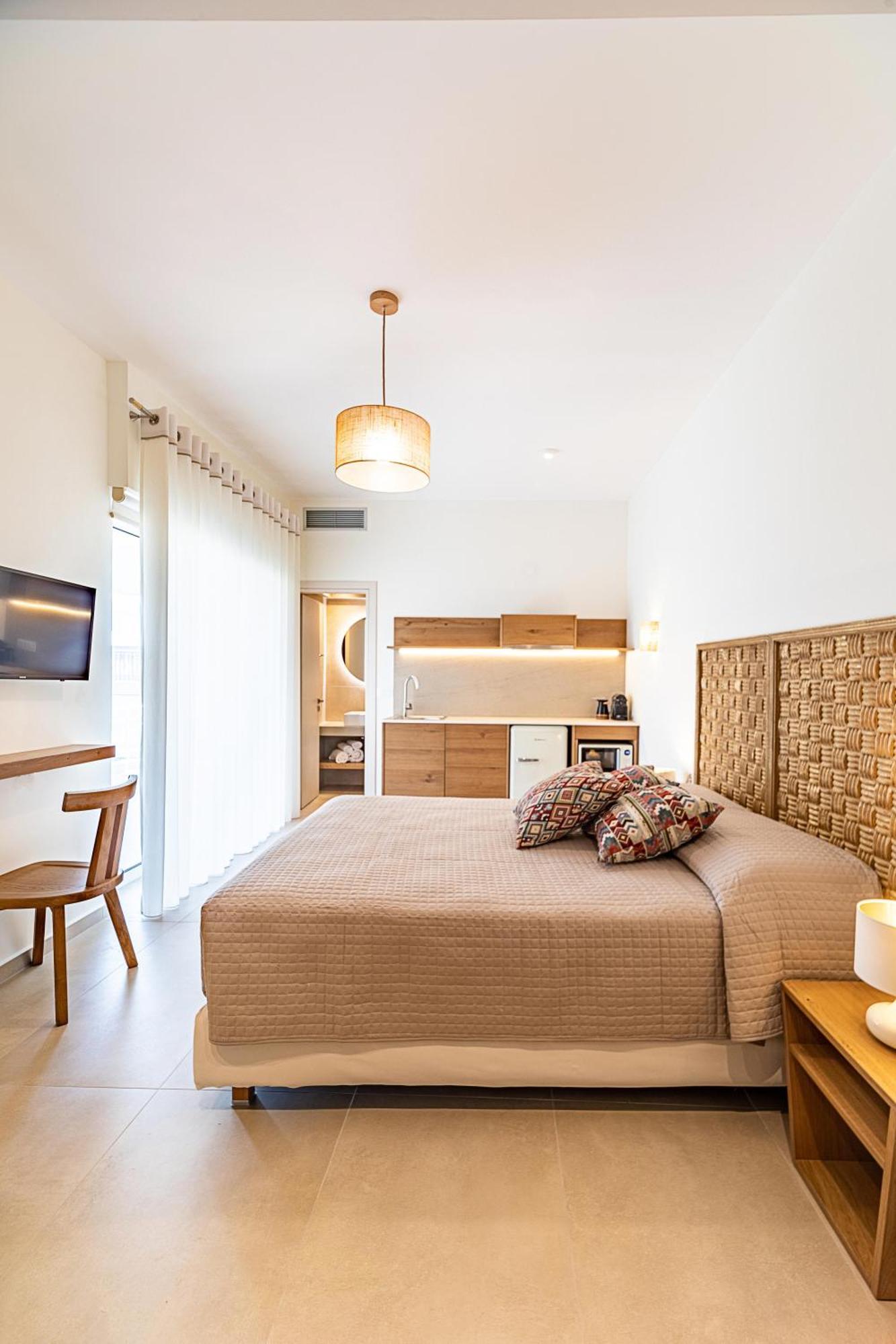 Arancia Elegant Rooms And Suites Tolo Exterior photo