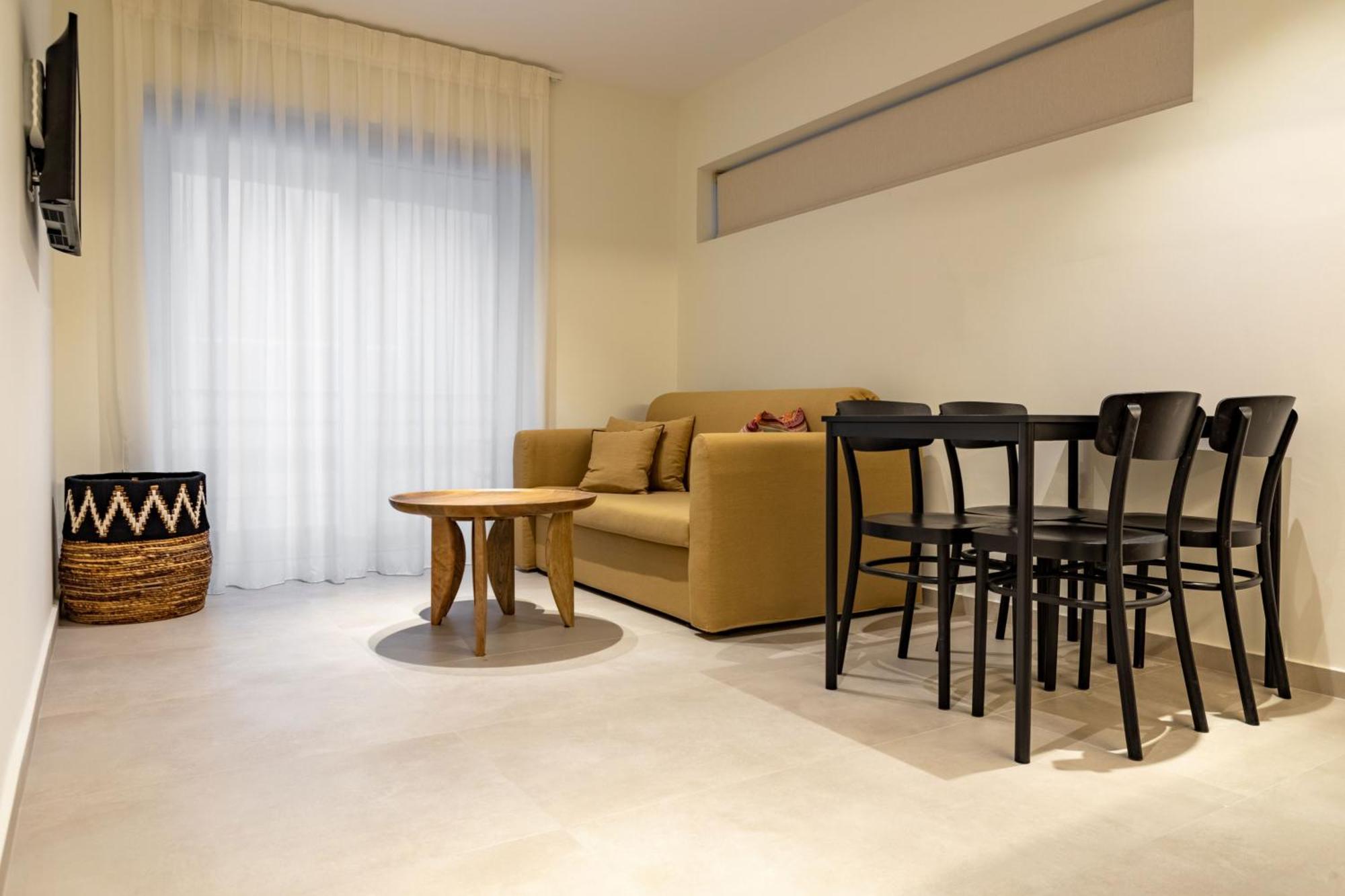 Arancia Elegant Rooms And Suites Tolo Exterior photo
