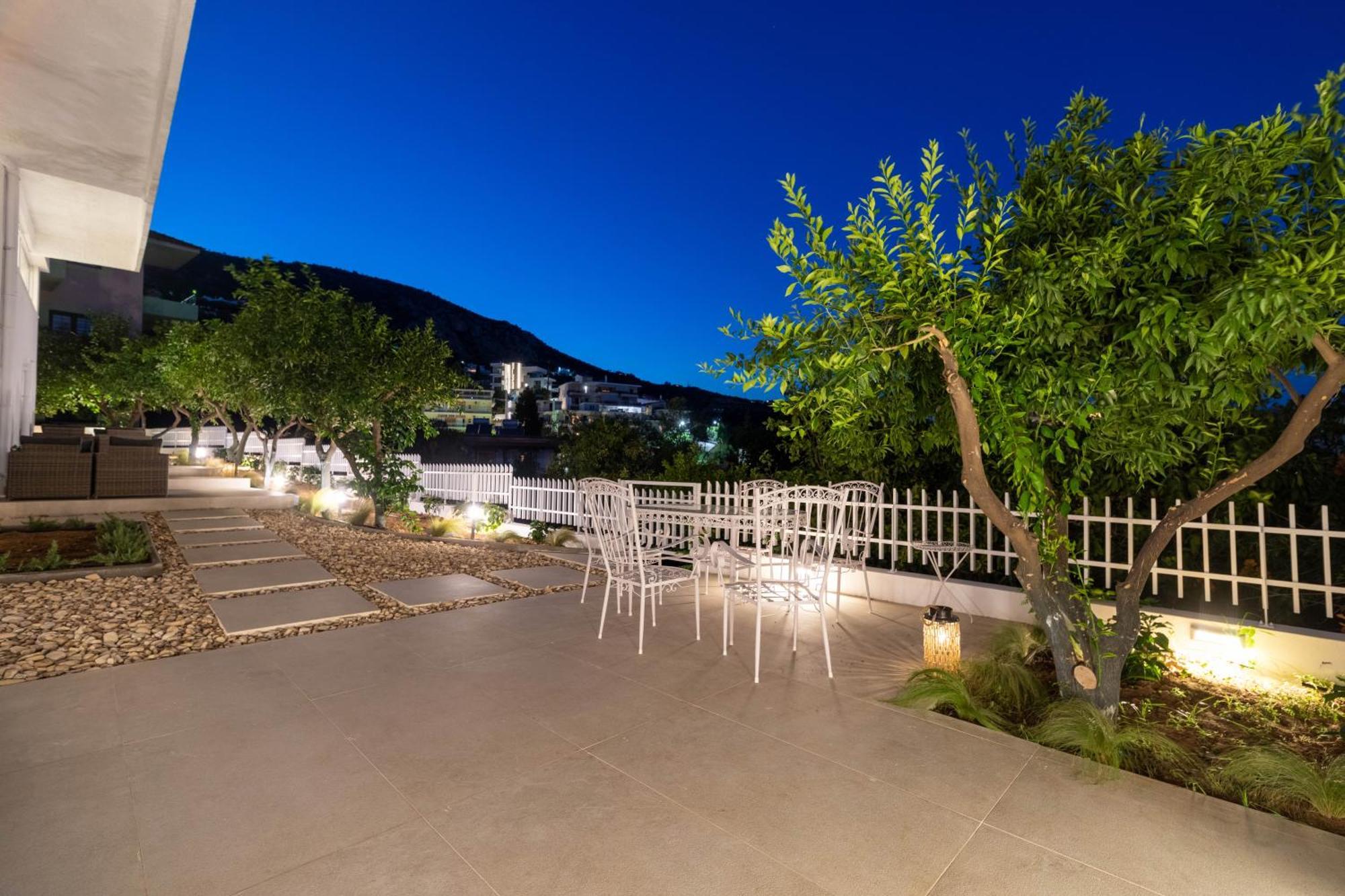 Arancia Elegant Rooms And Suites Tolo Exterior photo